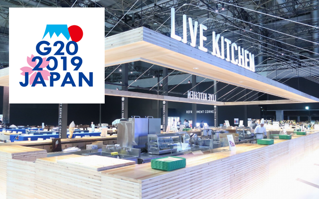 LIVE KITCHEN